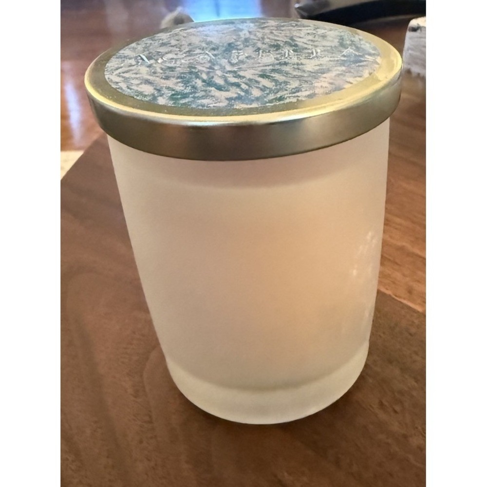 Mary Kay Acapella Fragranced Candle in Frosted Glass Container NEW! - Picture 2 of 5